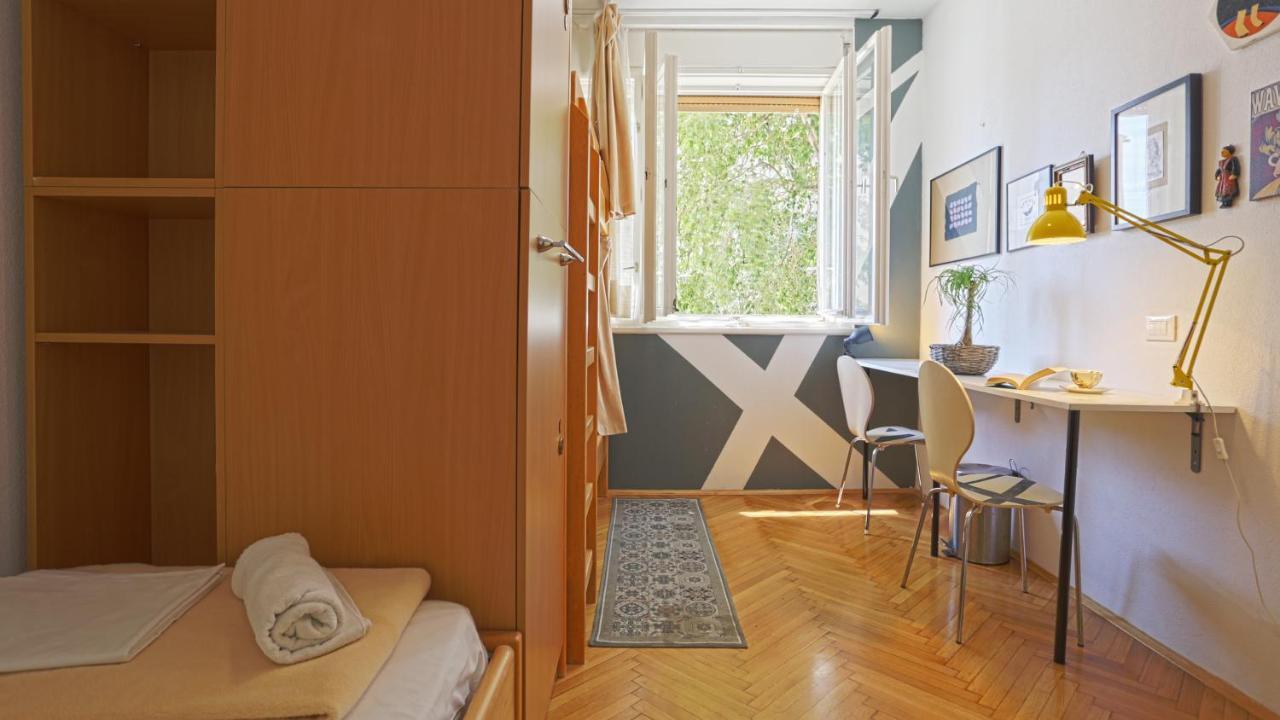 Tchaikovsky Hostel 斯普利特 外观 照片