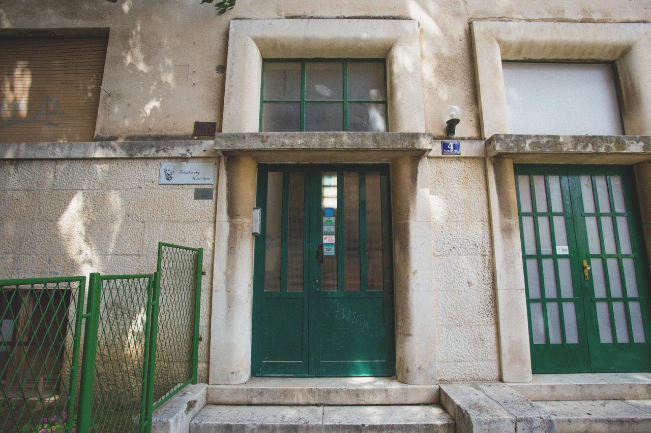 Tchaikovsky Hostel 斯普利特 外观 照片