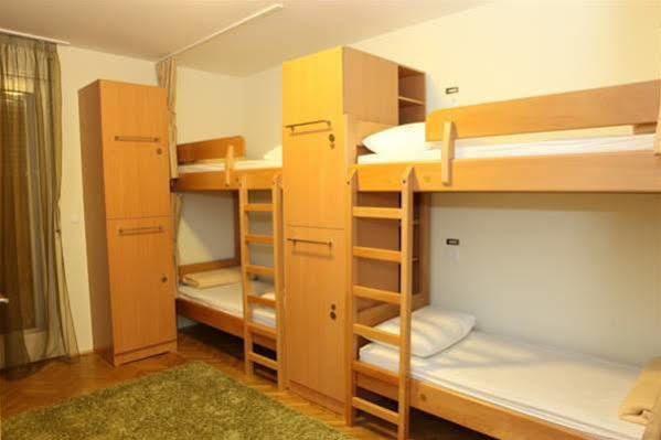 Tchaikovsky Hostel 斯普利特 外观 照片